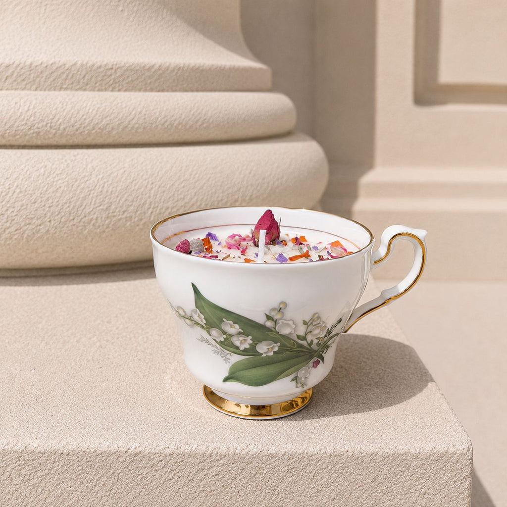 Vintage English Teacup Candle | Natural Soy Wax Candle | Reusable Tea Cup | Handmade Gift for Tea Lovers